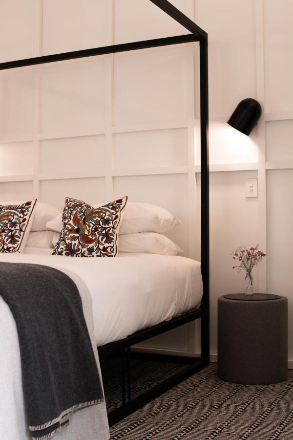 The Tack Rooms Christchurch Luaran gambar